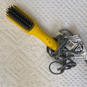 Drybar Baby Brush Mini Heated Straightener